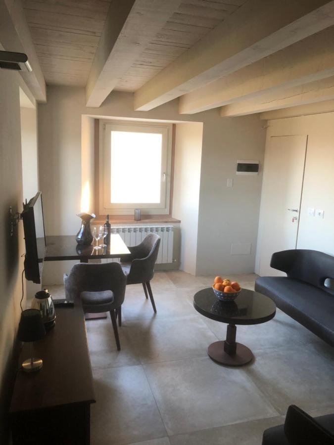 الشقق الفندقية زوكّافي  Borgo Stanzano المظهر الخارجي الصورة